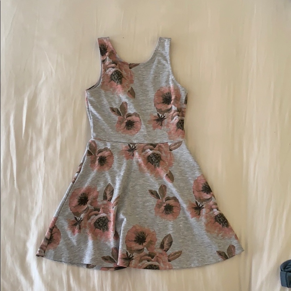 Girls dress